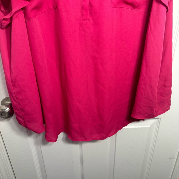 NWOT. Torrid Georgette Pullover bright pink Blouse. Size 4. georgette blouse - Picture 8 of 14
